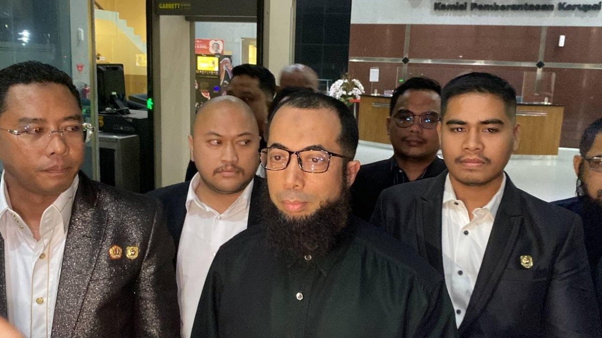 Ustadz Khalid Basalamah Kembalikan Uang Terkait Kuota Haji