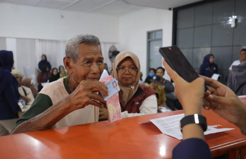 Bansos Rp600.000 Akan Disalurkan Oktober 2025, Cek Syaratnya