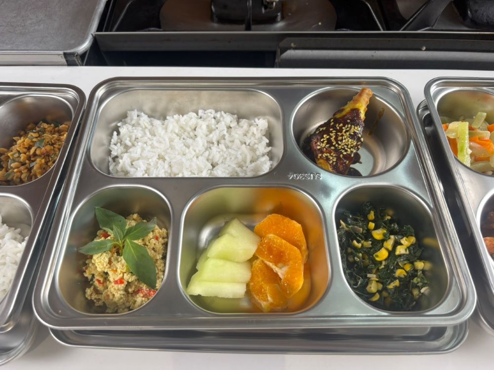 KKP Ajari SPPG Teknik Pengolahan Ikan untuk MBG