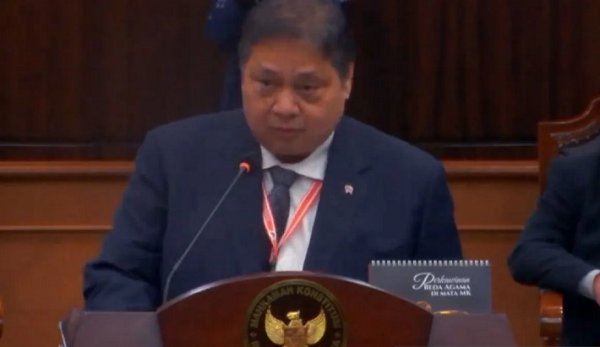 Airlangga Yakin Ekonomi RI 2025 Bisa Tumbuh 5,2 Persen