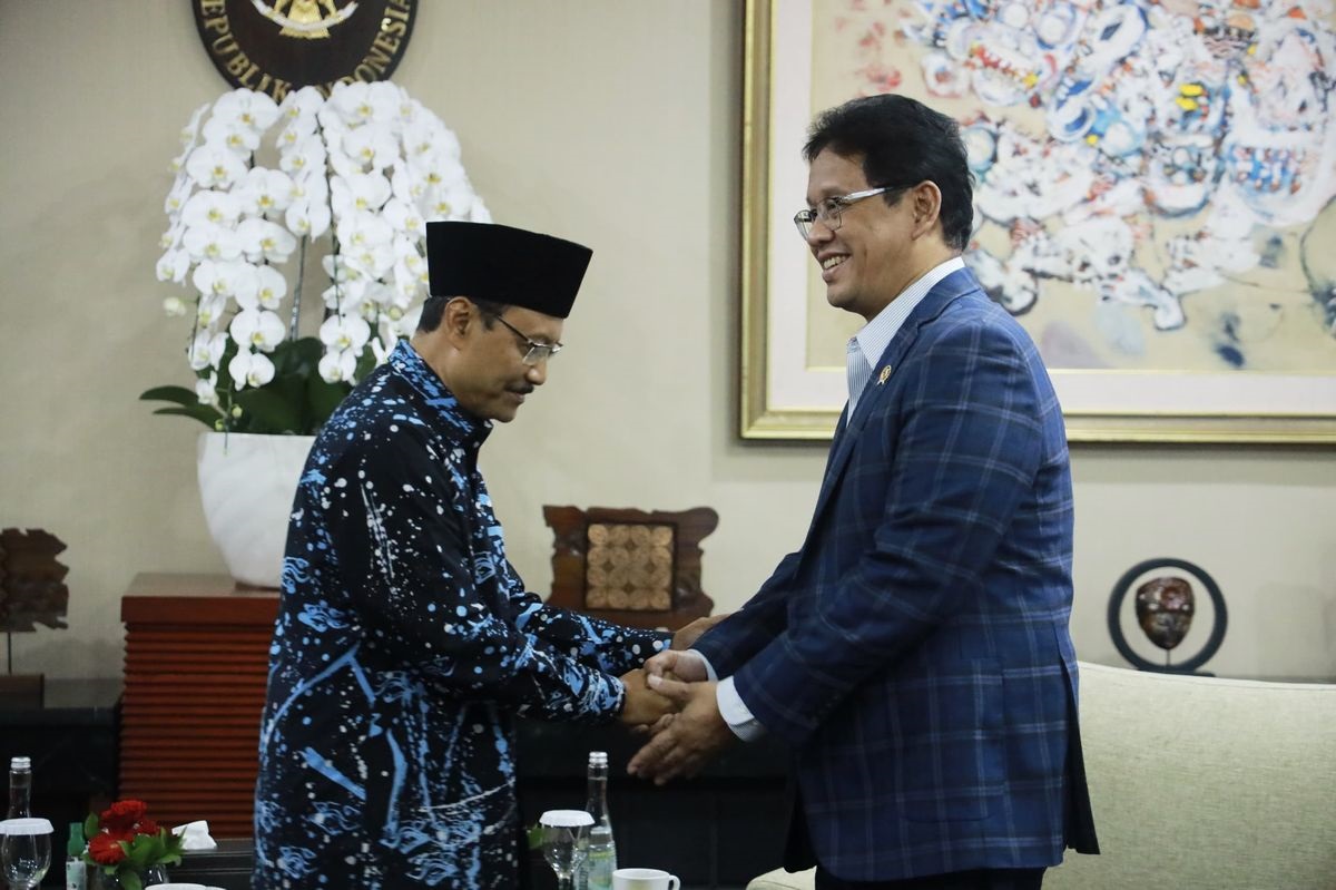 Gus Ipul Dorong Purbaya Tingkatkan Dana Jaminan Hidup Korban Bencana