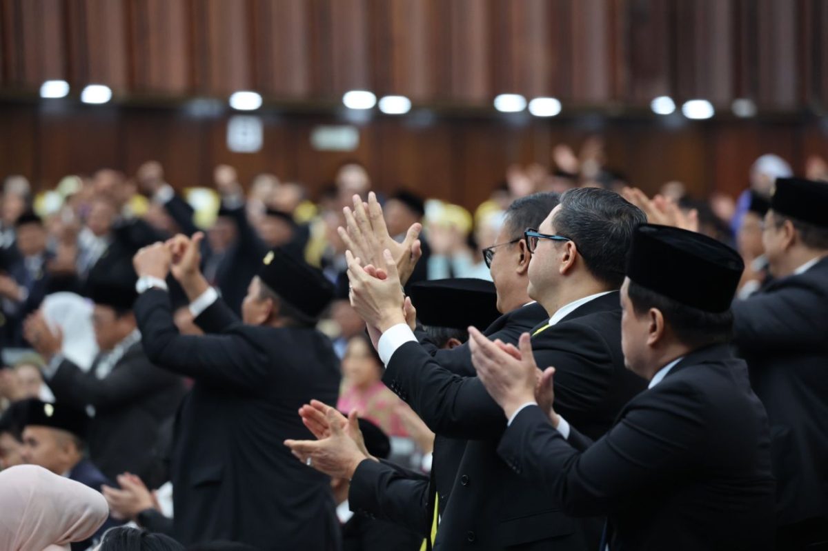 Uang Pensiun Seumur Hidup Anggota DPR Dibatalkan MK