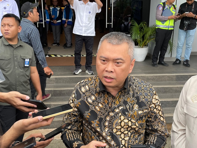 Potongan Aplikasi Ojol 8% Tidak Berlaku untuk Taksi Online