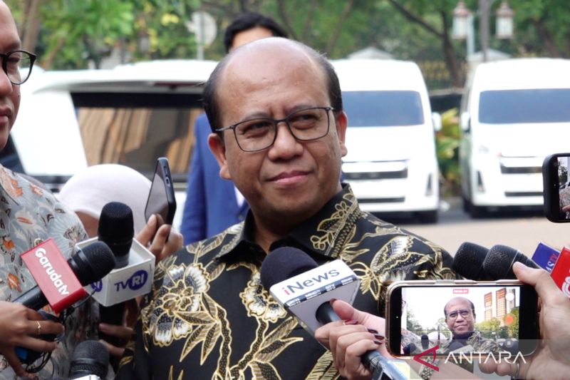 Suroso Isnandar Dilantik Jadi Dirut Baru PLN Gantikan Darmawan