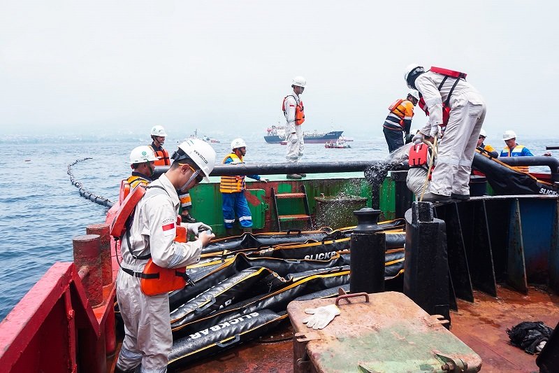 Kerja Sama RI-Filipina dan Jepang Atasi Tumpahan Minyak Laut